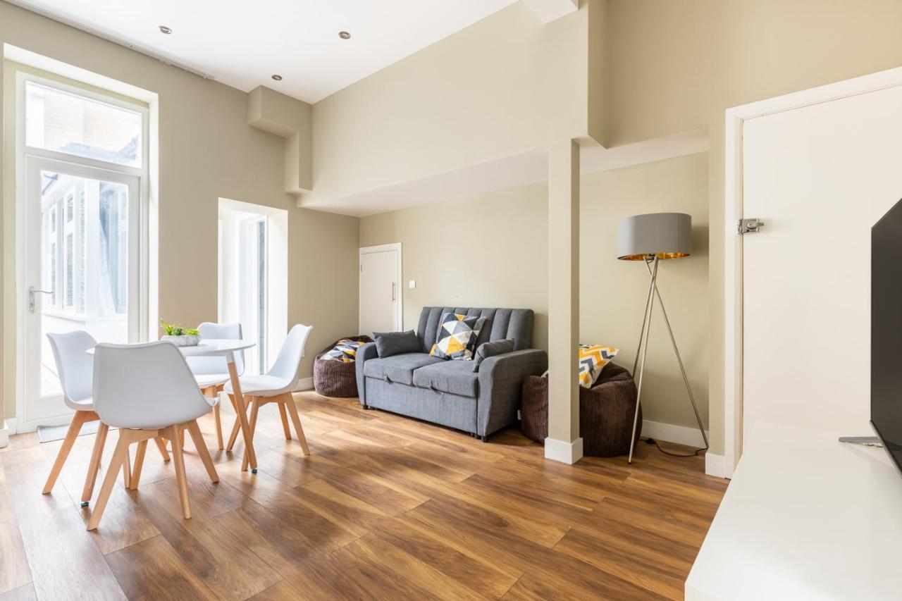 Modern 2Bd Flat In Camden Town London Apartment ภายนอก รูปภาพ